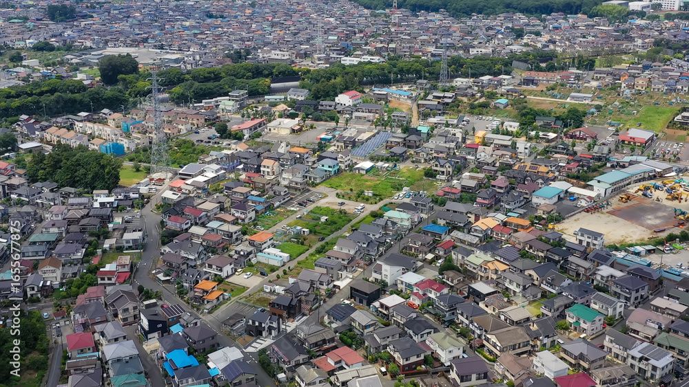 Poster 住宅地、ドローン、空撮、俯瞰、住宅、都市、家屋、不動産、地方、建築、建設、開発、行政、自治体、交通、道路、展望、パノラマ、ハイアングル、鳥瞰図、風景、景観、景色、上から見た、見下ろす、自然、公共、社会