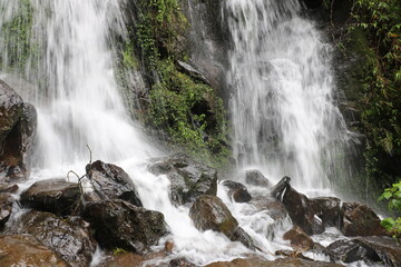 Cascada inquebrantable