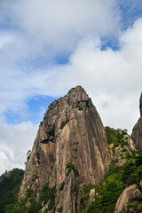 A sea of clouds churning in the mountains