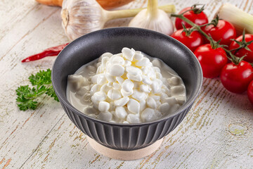 Grain cottahe cheese for breakfast