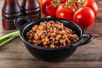 Canned Black eye bean in the bowl