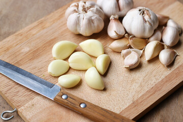 garlic on a cutting board