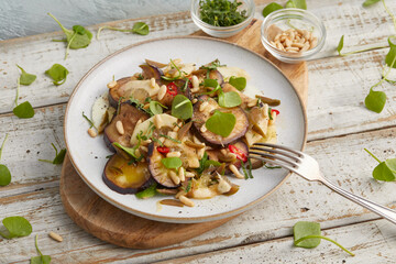 Eggplant with lemon and purslane
