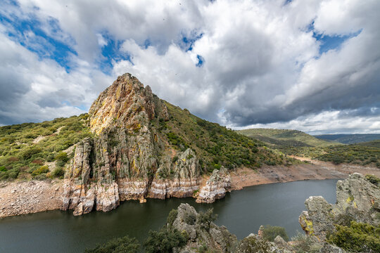Salto di Gitane in Monfrague NP Extremadura Spain 