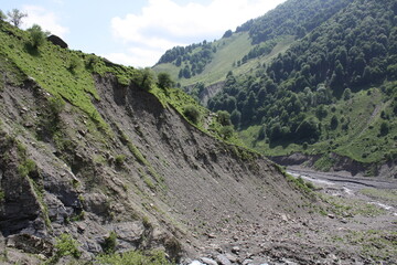 Obraz premium mountain road in the mountains