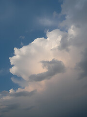 Obraz premium cloudy sky