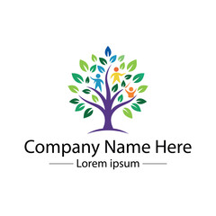 Obraz premium Modern Family Tree Logo design with tree and genealogy symbol