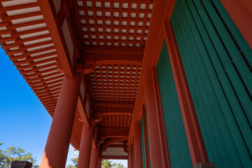 奈良、興福寺、佛寺、寺院、文化財、木造建築、古代建築、日本文化、歷史名勝、文化財、木、綠色、青空、写真素材