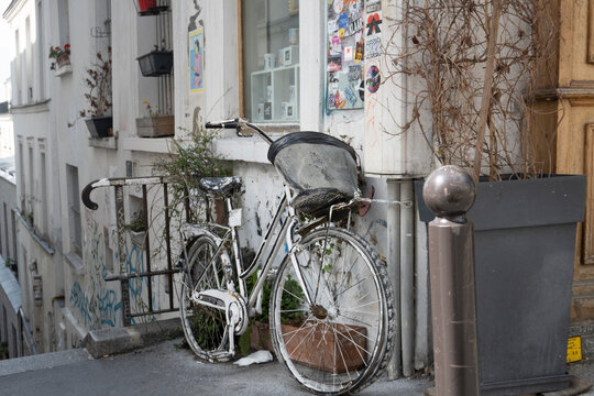 Paris, Feance - 16th May 2023. View of ghost bike on 16th May, 2023 in Paris, France. Ghost bikes are chained to light poles throughout the city, memorializing cyclists who perished.
