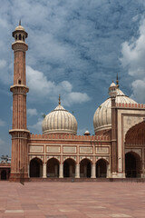 Fototapeta premium Jama Masjit or Friday Mosque in Delhi, India. Jama Masjid is Delhi’s principal mosque, the place where the city’s Muslims traditionally gather for Friday communal prayer