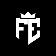 Obraz premium FE Vector image of a shield with a sharp geometric style and a pointed crown