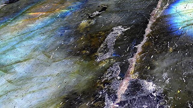 Labradorite with blue schiller and camera flight