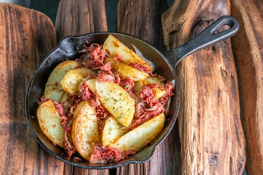 ジャーマンポテト　German fried potatoes outdoors