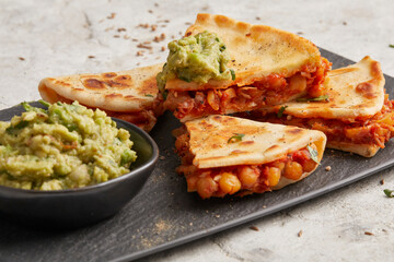 Spelt tortillas with salsa and chickpeas
