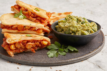 Spelt tortillas with salsa and chickpeas