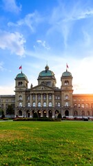 Naklejka premium Swiss parliament building at sunset