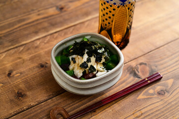 マグロとオクラ、山芋の和え物