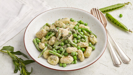 Pea gnocchi with asparagus