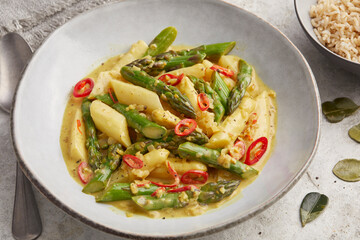 Asparagus curry