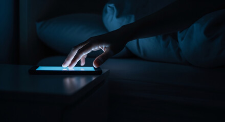 Digital Detox: Turning Off Smartphone Before Sleep
