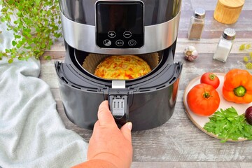Cooking in an air fryer without oil..Paper for air fryer.