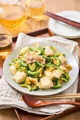 ゴーヤチャンプルー｜豆腐と卵・豚肉の沖縄風炒め