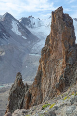 キルギス_アラアルチャ国立公園_Elektro Peak