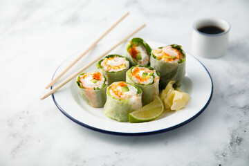Fresh rolls with shrimps