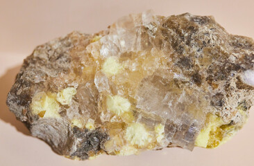 Native sulfur. A mineral of the class of native elements. Geology and Mineralogy