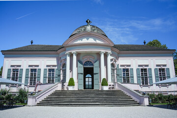 Obraz premium オーストリア_メルク修道院_Barockgarten mit Pavillon