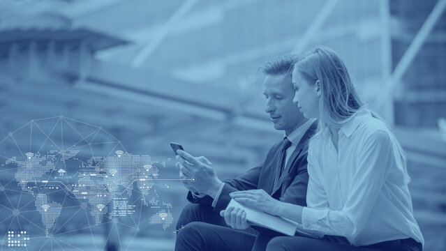 Business people with smartphone worldwide online connection Business digital technology connectivity