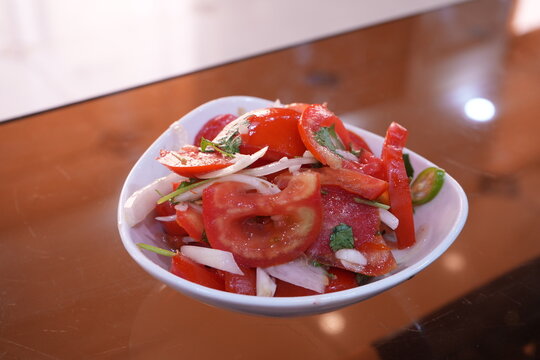 Achik Chuchuk Salad, Uzbek Tomato & Pepper Salad - ウズベキスタンのトマトサラダ アチクチュチュク	
