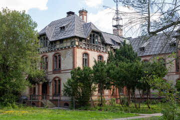 Abandoned Beelitz Sanatorium – Fascinating Architecture and Lost Place Tourism
