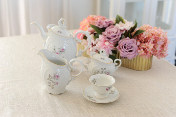 louças vintage para chá ou café 