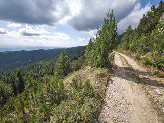 Obraz premium Rila mountain near Granchar Lake, Bulgaria