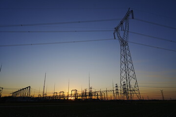 The power supply facilities of contour in the evening