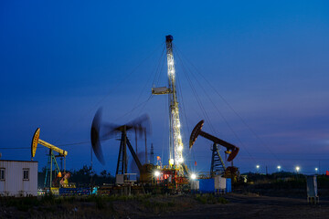 Oil pump in the evening