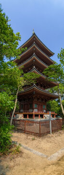 Shido-ji Buddhist Temple (志度寺), the 86th stop on the Shikoku 88 Temple Pilgrimage. 
