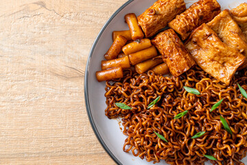 Jajangmyeon or JJajangmyeon with Odeng and Omuk - Korean Instant noodles with Korean fish cake in black bean sauce