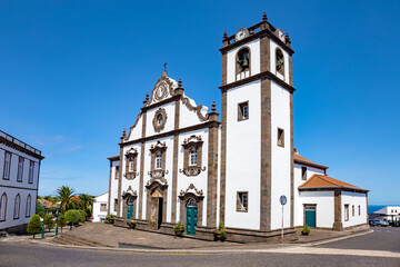 Obraz premium Centro de Saude do Nordeste, Island Sao Miguel, Azores, Portugal, Europe.