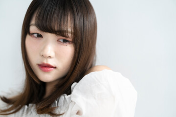 女性