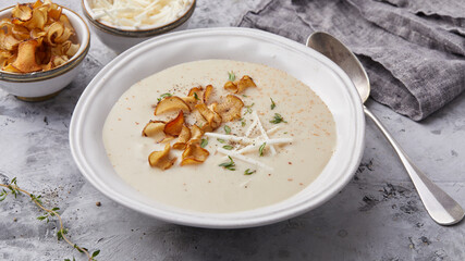 Jerusalem artichoke soup