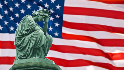 Obraz premium Sad and hopeless Statue of Liberty, US flag background, US national mourning, american political issues, problems and crisis, government shutdown symbol