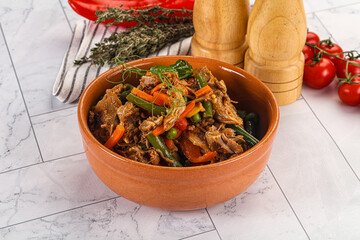Gourmet shredded meat with vegetables