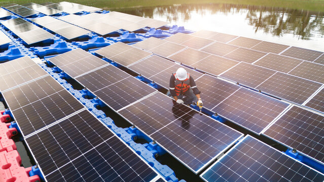 Professional engineer service maintenance floating solar panels photovoltaic clean energy system