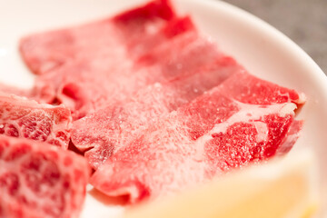 但馬牛の美しい霜降り肉