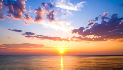 Obraz premium Colorful sunset over the ocean