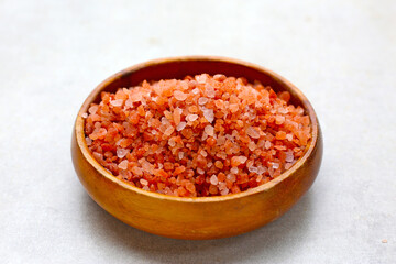 Pink Himalayan salt, Natural pink salt grains used for cooking.