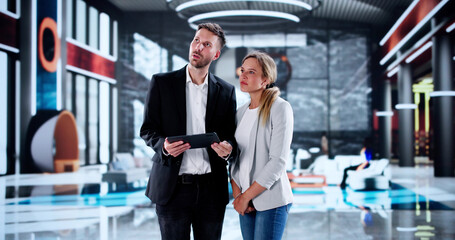Hospitality Executive Welcoming New Employee