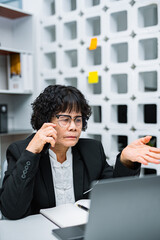 Elder Lawyer for Financial Planning and Wills in a Law Office